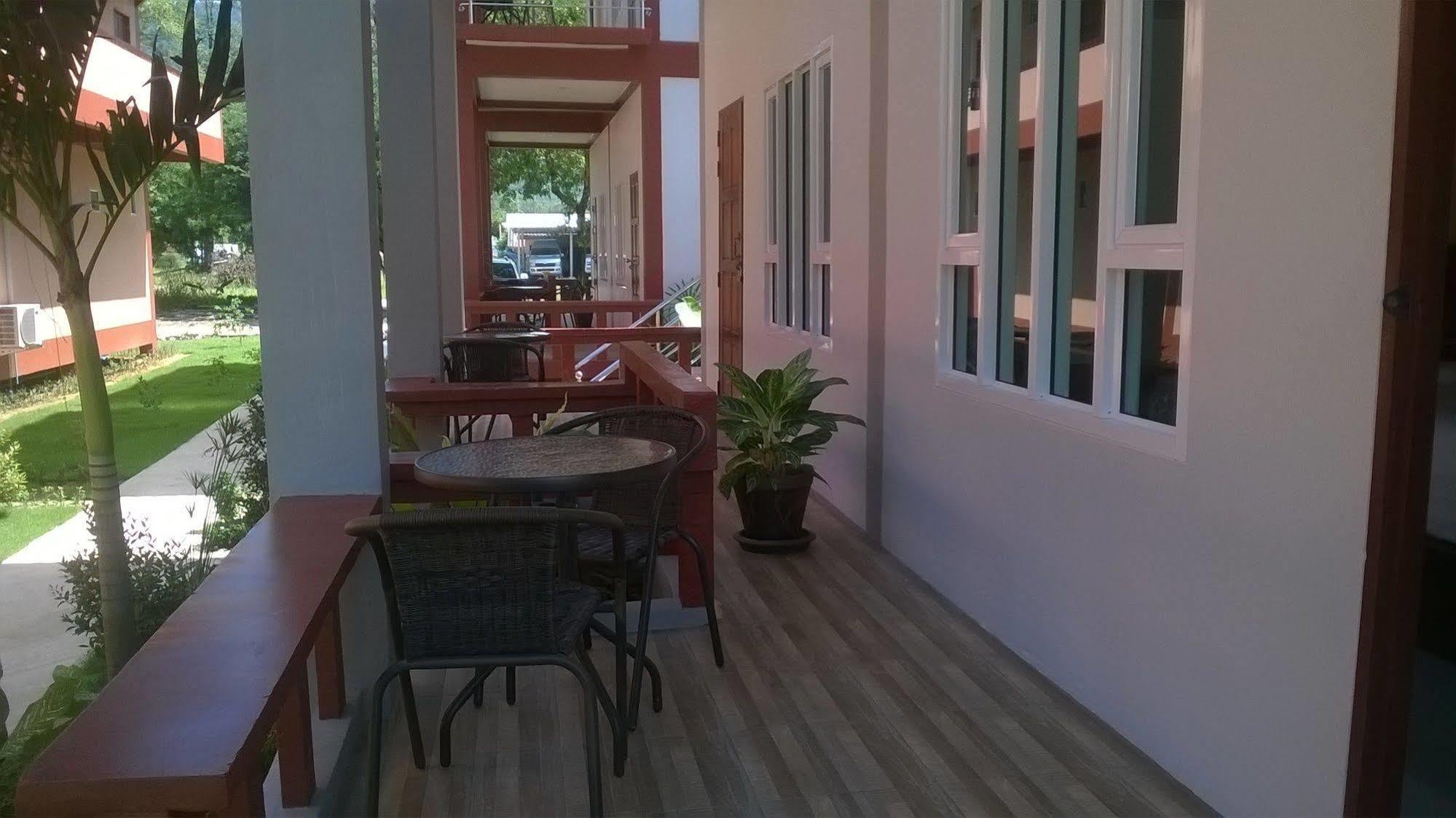Tamarind Twin Resort Koh Lanta Bagian luar foto